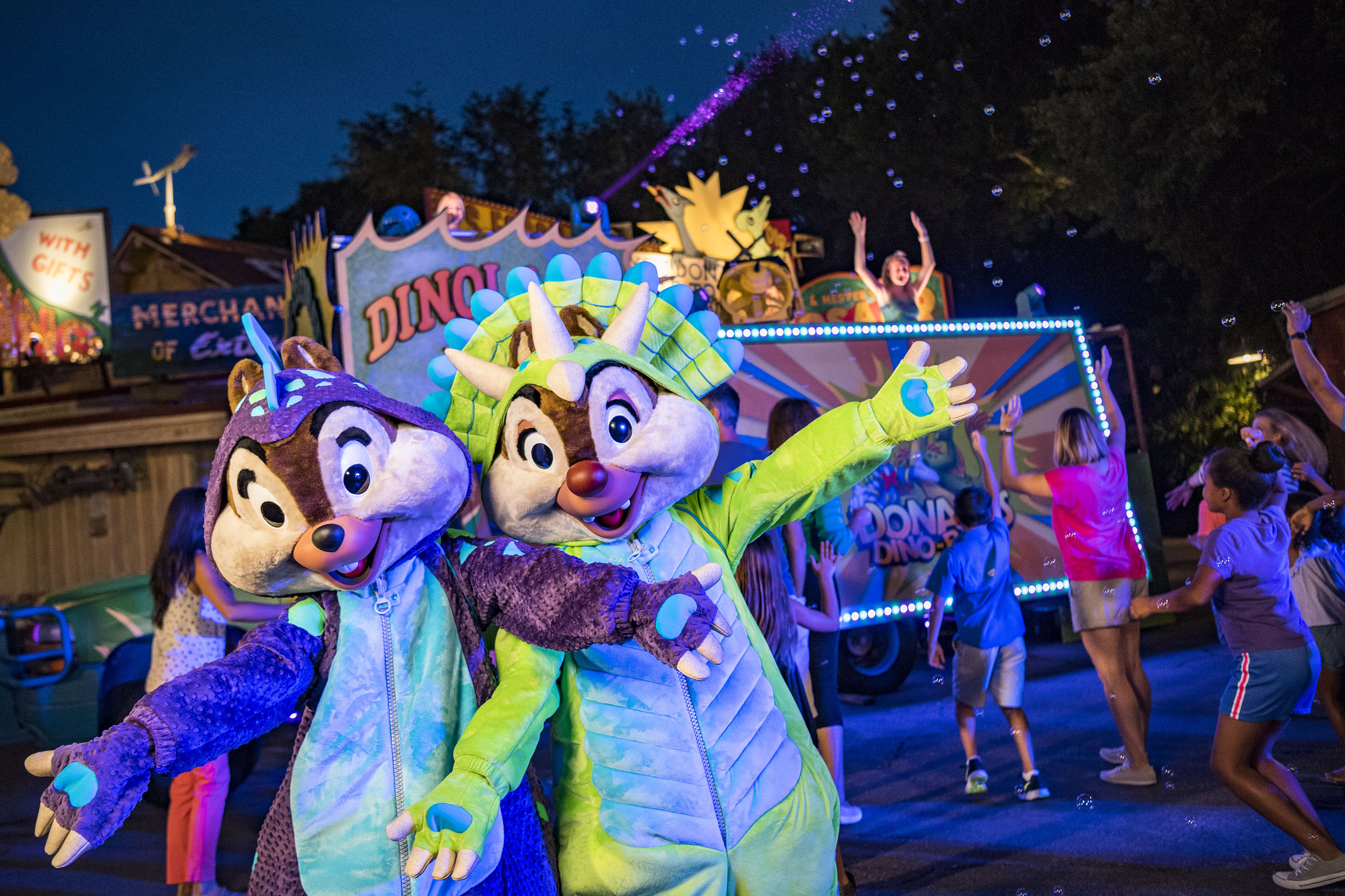 Top 5 Tips for Disney’s Animal Kingdom Magic that Don't Cost Extra featured by top US Disney blogger, Marcie and the Mouse: A fun Disney's Animal Kingdom event is the Dino-Bash